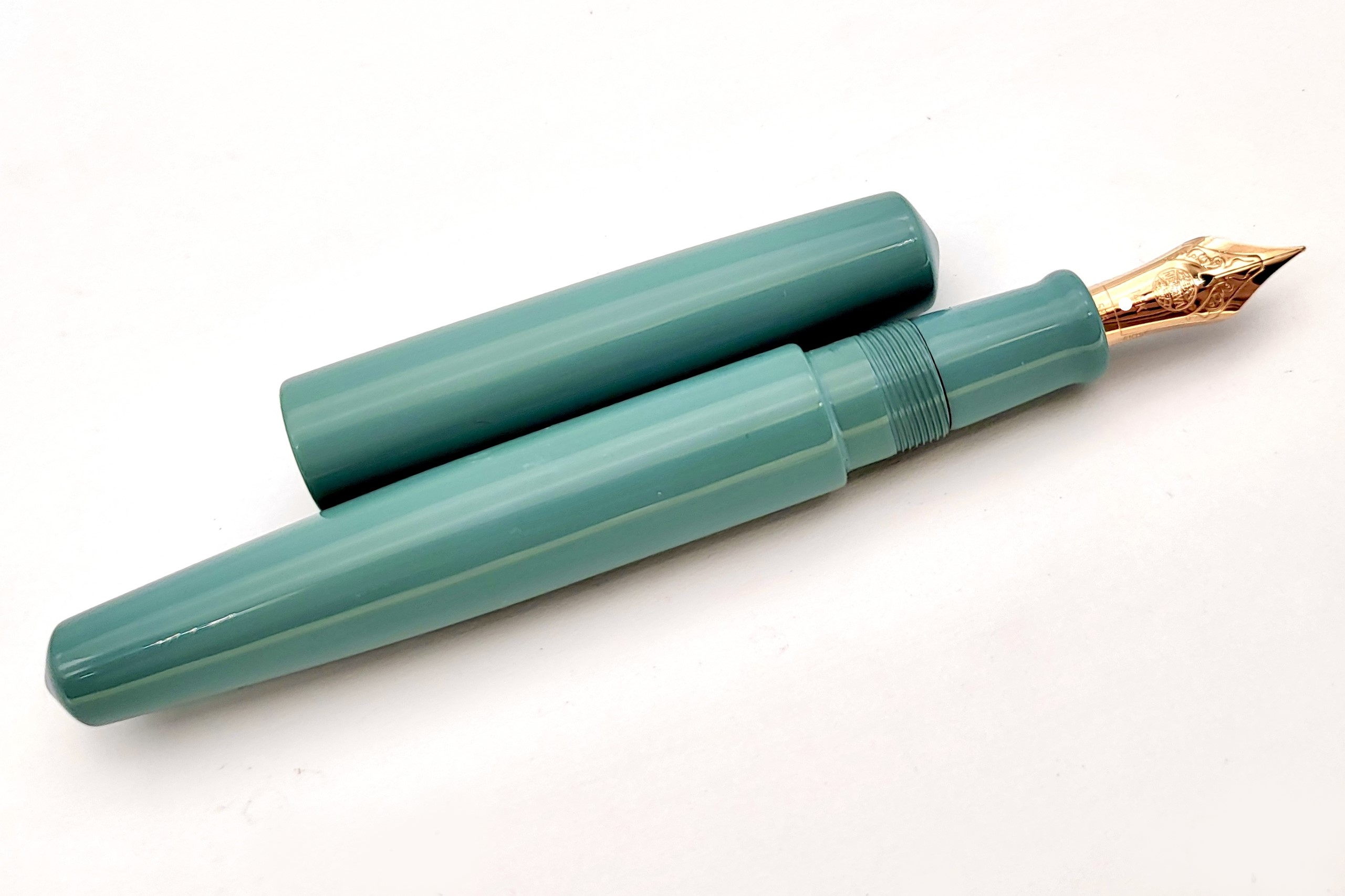 NakayaPiccoloLongCigarAmairoSkyBlueFP_E